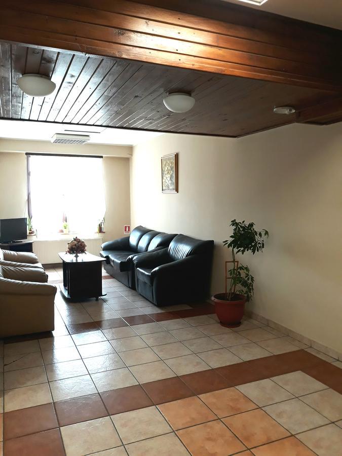 Motel Din Darste Sacele Bagian luar foto
