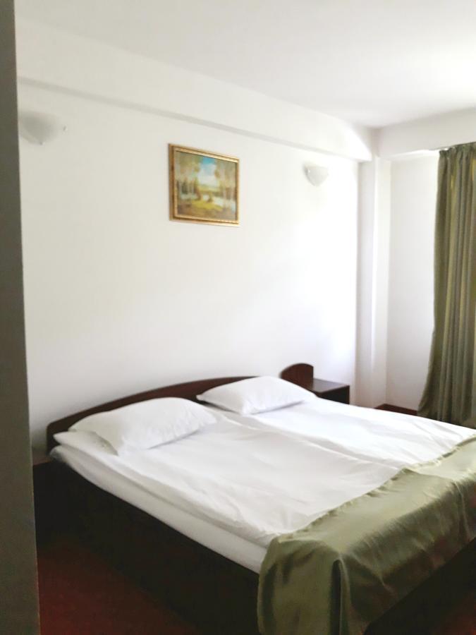 Motel Din Darste Sacele Bagian luar foto